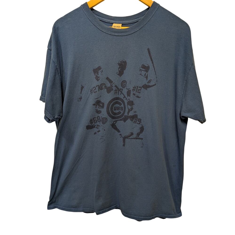 Gildan Chicago Cubs Team Print T-Shirt Blue Baseball Head For The Mountains
